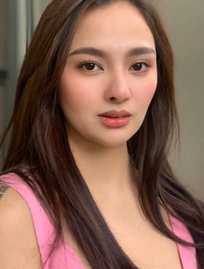 Кара Гонсалес